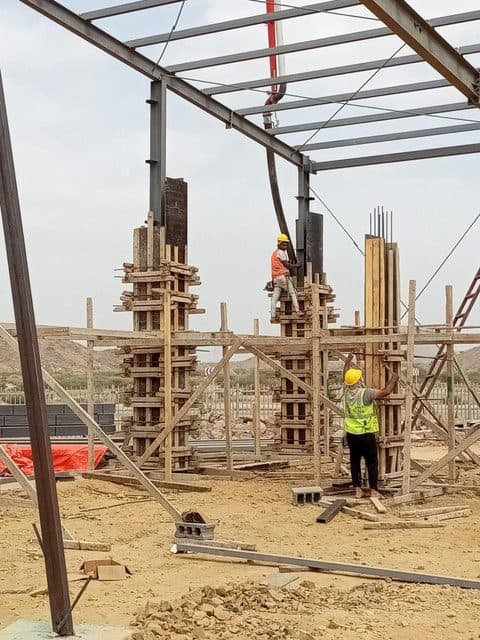 الهياكل الخرسانية والمنشآت الحديدية — 2