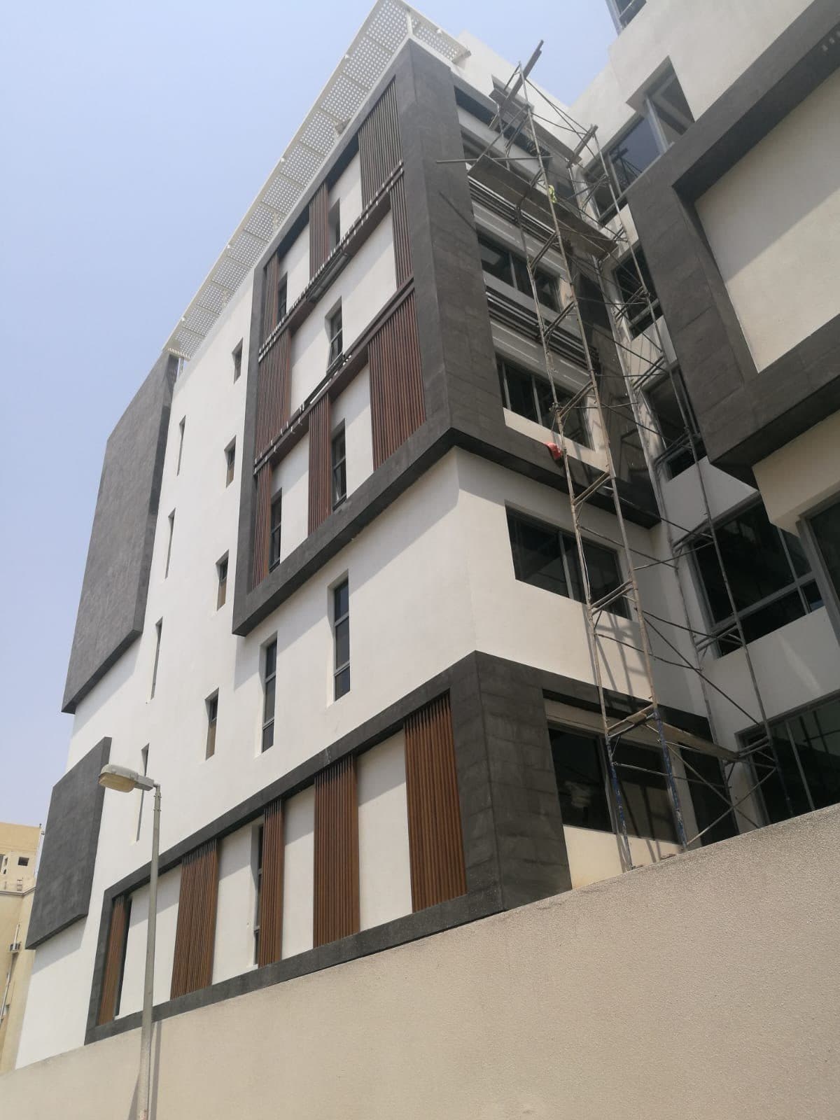 عمارة سكنية بواجهات معاصرة — 3