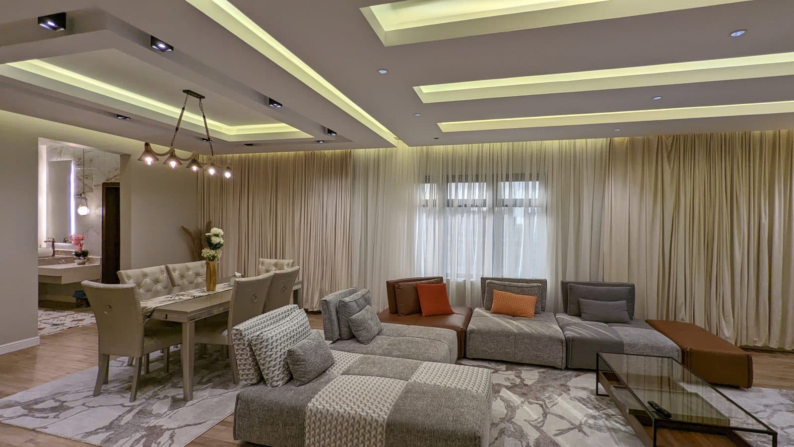 مجالس وصالات معيشة — 5