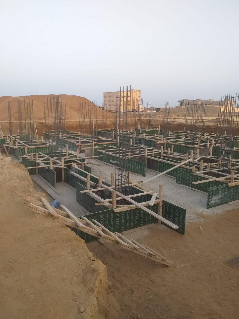 أساسات مبنى سكني — 1